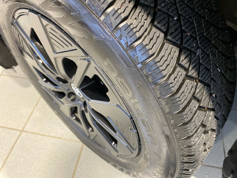 Toyota bZ4X vaihtoauto