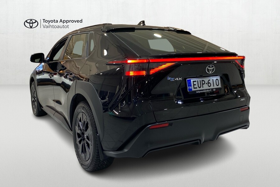 Toyota bZ4X vaihtoauto