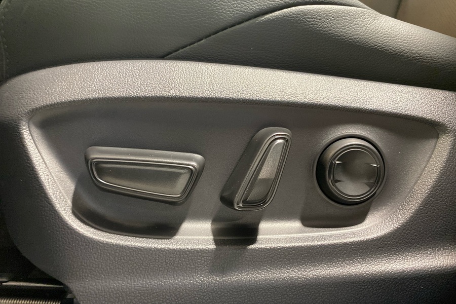 Toyota Corolla Cross vaihtoauto