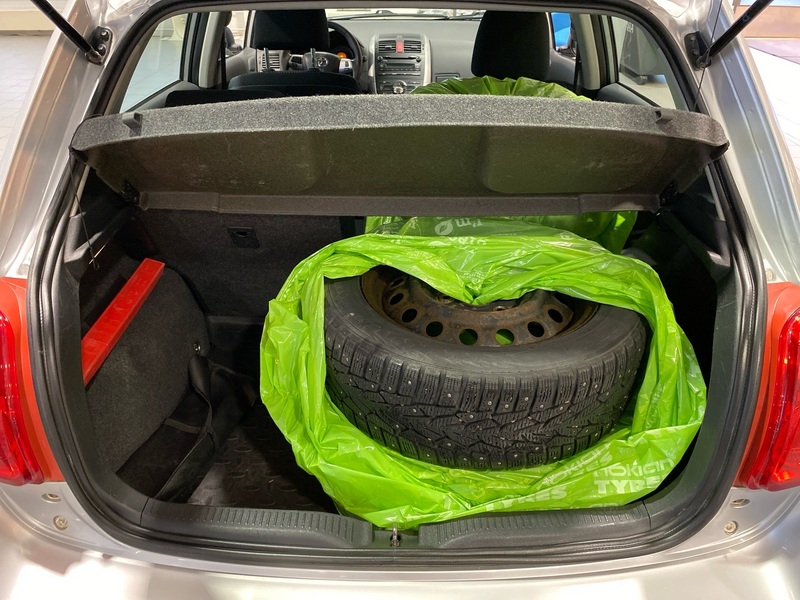 Toyota Auris vaihtoauto