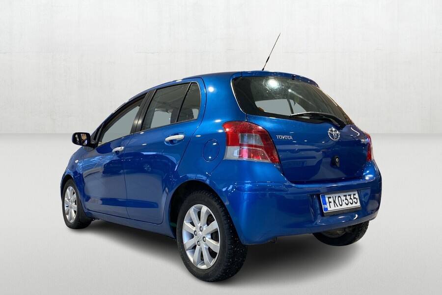 Toyota Yaris vaihtoauto