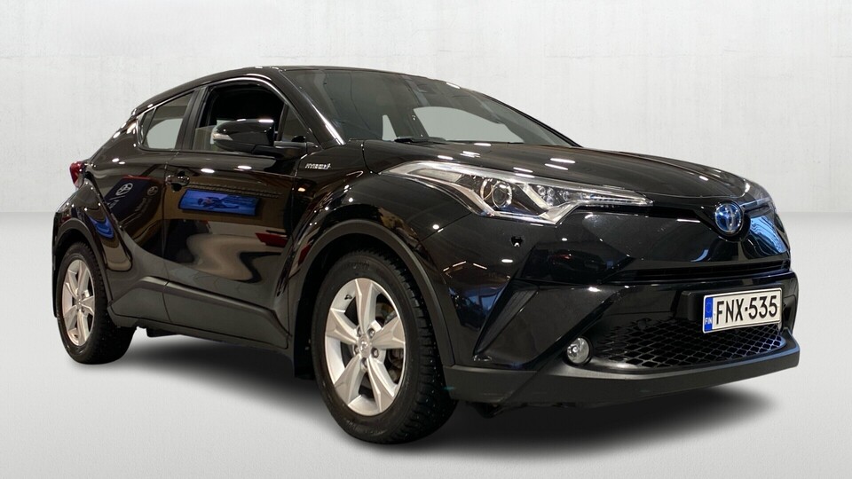Toyota C-HR vaihtoauto