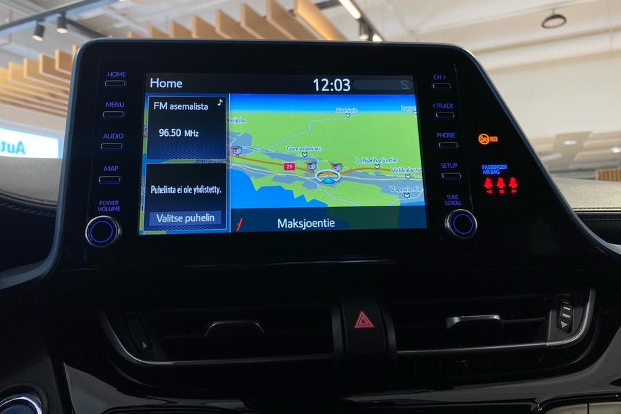 Toyota C-HR vaihtoauto