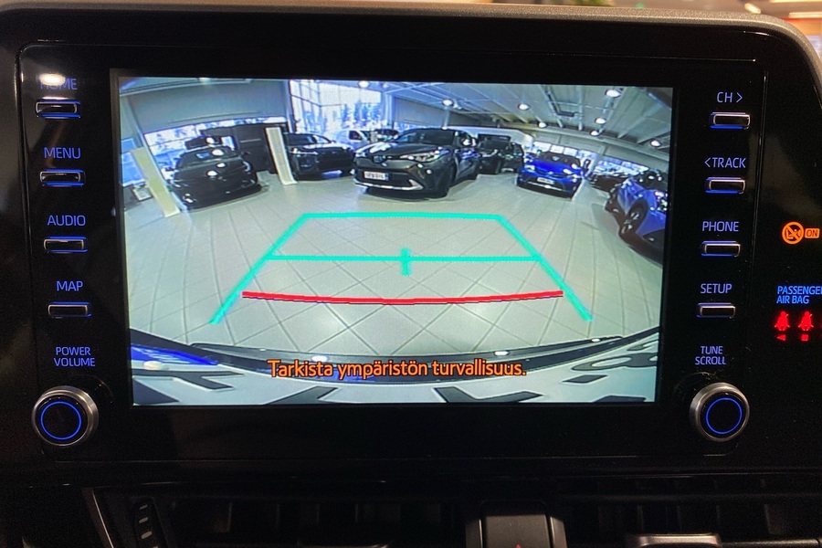 Toyota C-HR vaihtoauto