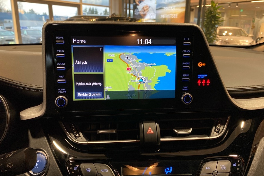 Toyota C-HR vaihtoauto