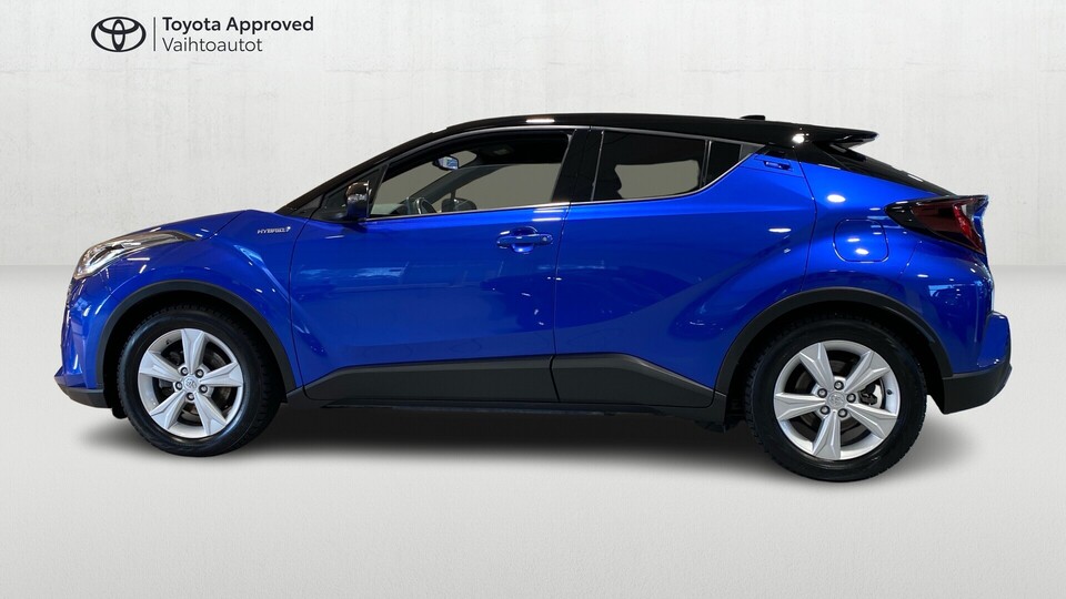 Toyota C-HR vaihtoauto