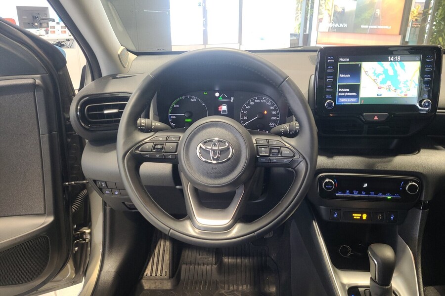 Toyota Yaris vaihtoauto