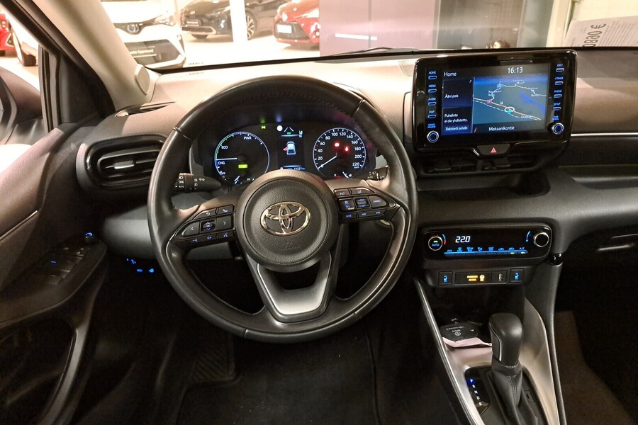 Toyota Yaris vaihtoauto