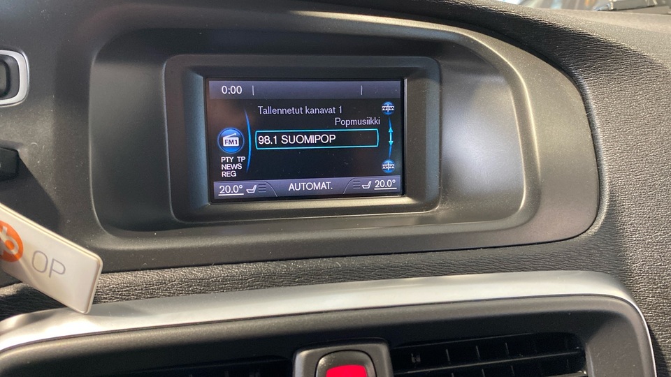 Volvo V40 Cross Country vaihtoauto