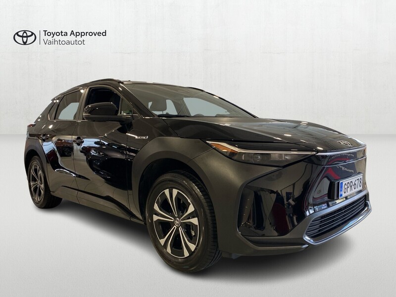 Toyota bZ4X vaihtoauto