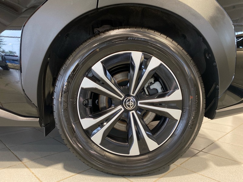 Toyota bZ4X vaihtoauto