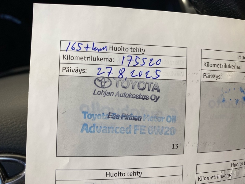 Toyota Avensis vaihtoauto