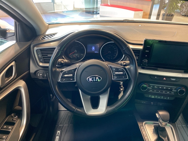 Kia Ceed vaihtoauto