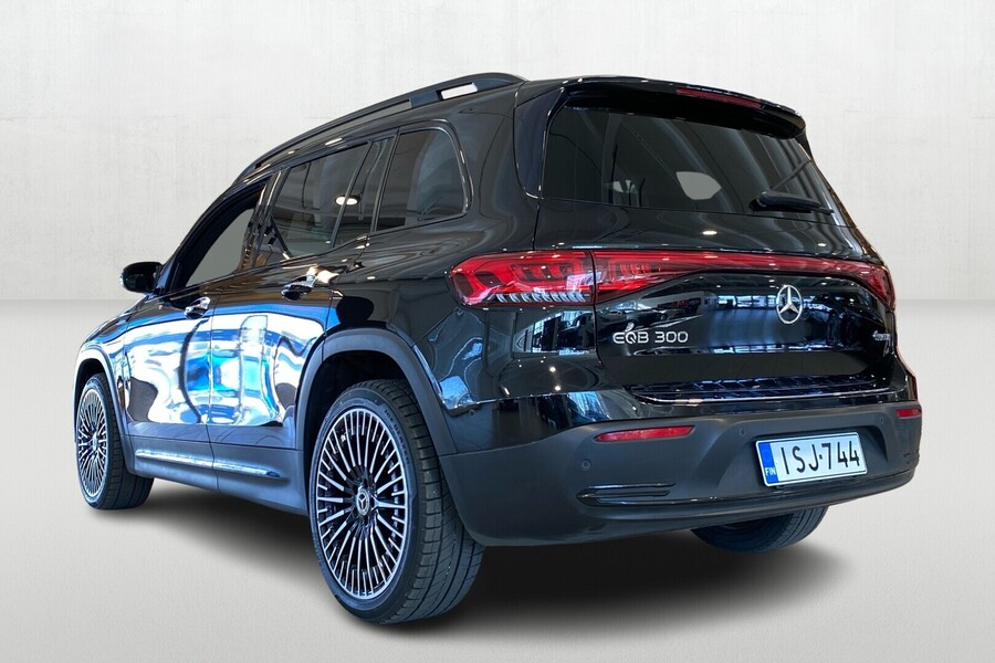 Mercedes-Benz EQB vaihtoauto