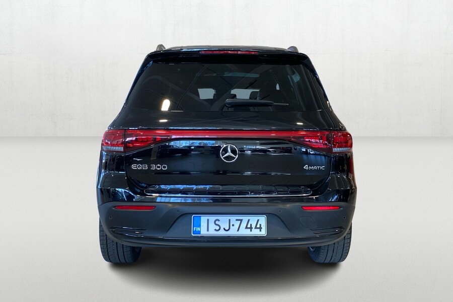 Mercedes-Benz EQB vaihtoauto