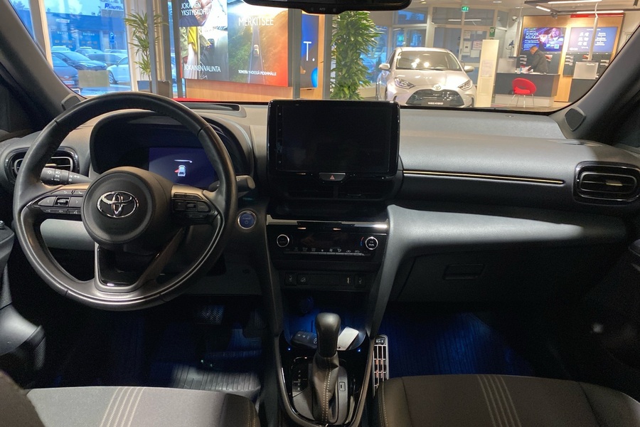 Toyota Yaris Cross vaihtoauto