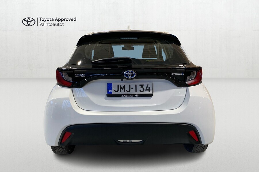 Toyota Yaris vaihtoauto