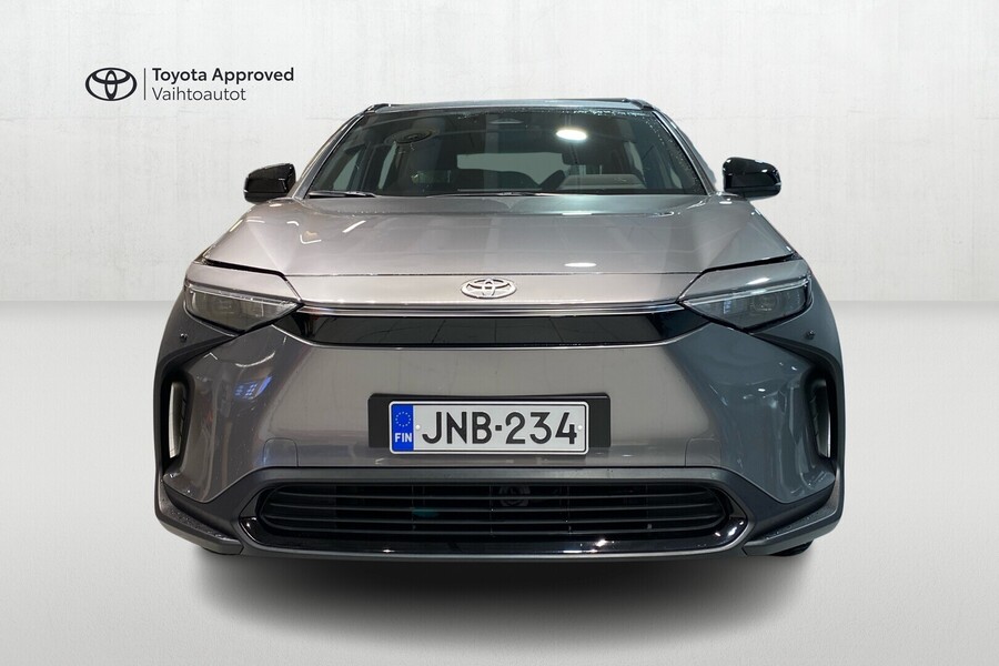 Toyota bZ4X vaihtoauto