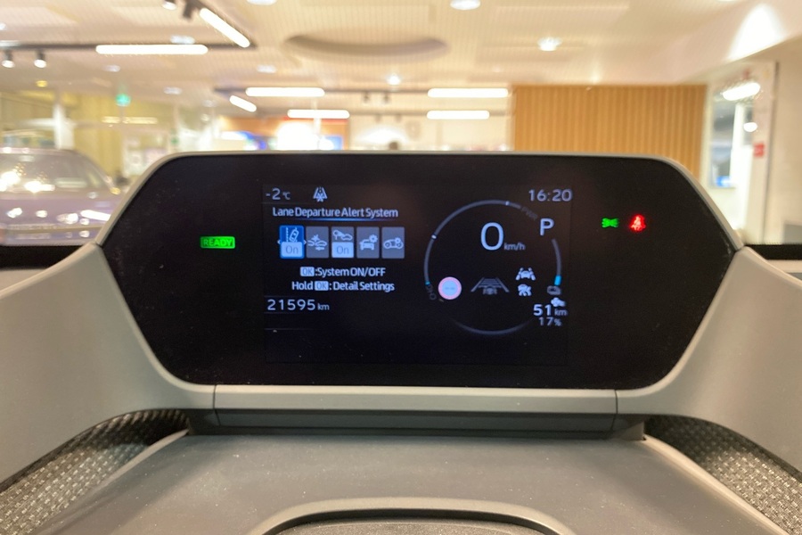 Toyota bZ4X vaihtoauto