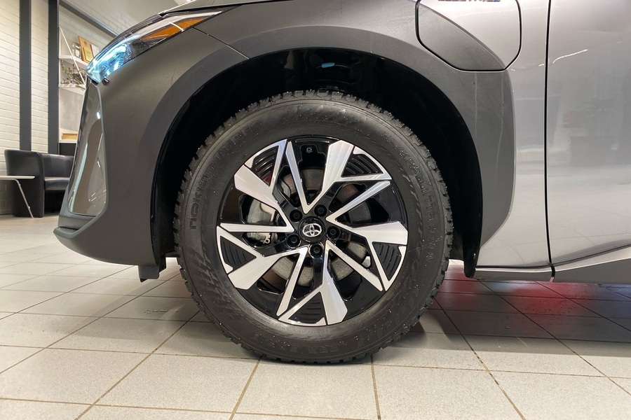 Toyota bZ4X vaihtoauto