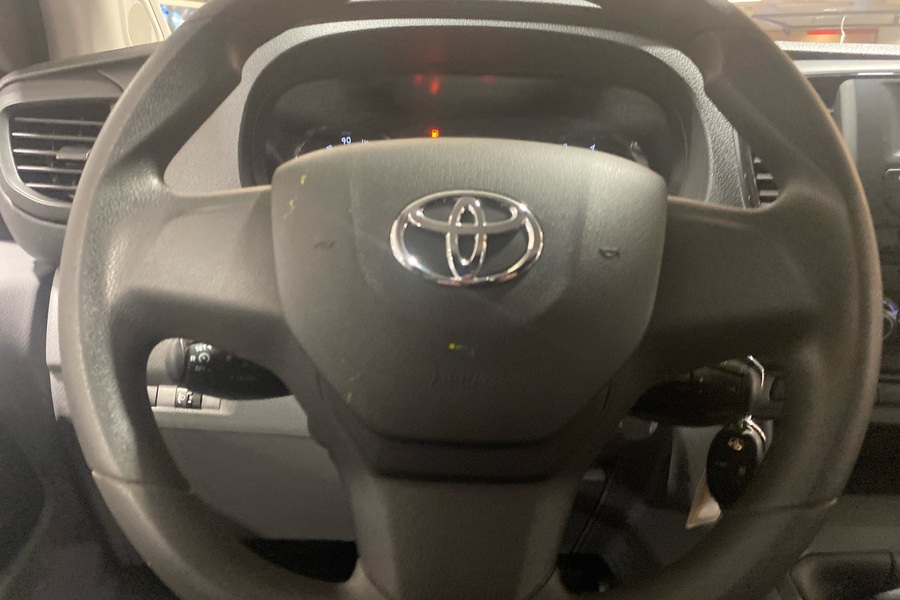 Toyota Proace vaihtoauto