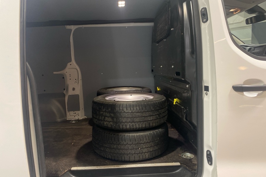 Toyota Proace vaihtoauto