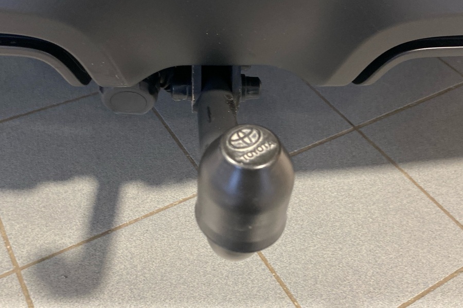 Toyota bZ4X vaihtoauto