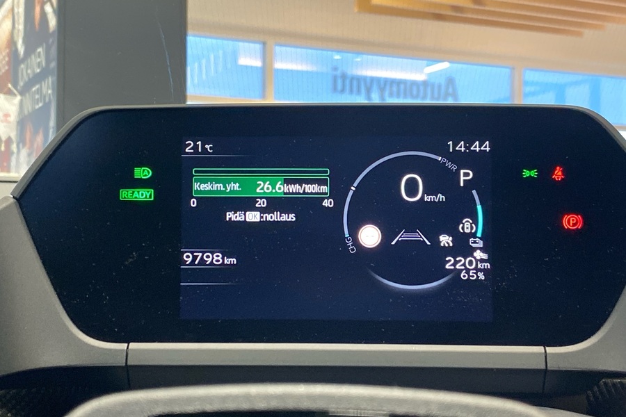 Toyota bZ4X vaihtoauto