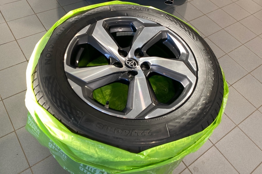 Toyota RAV4 vaihtoauto