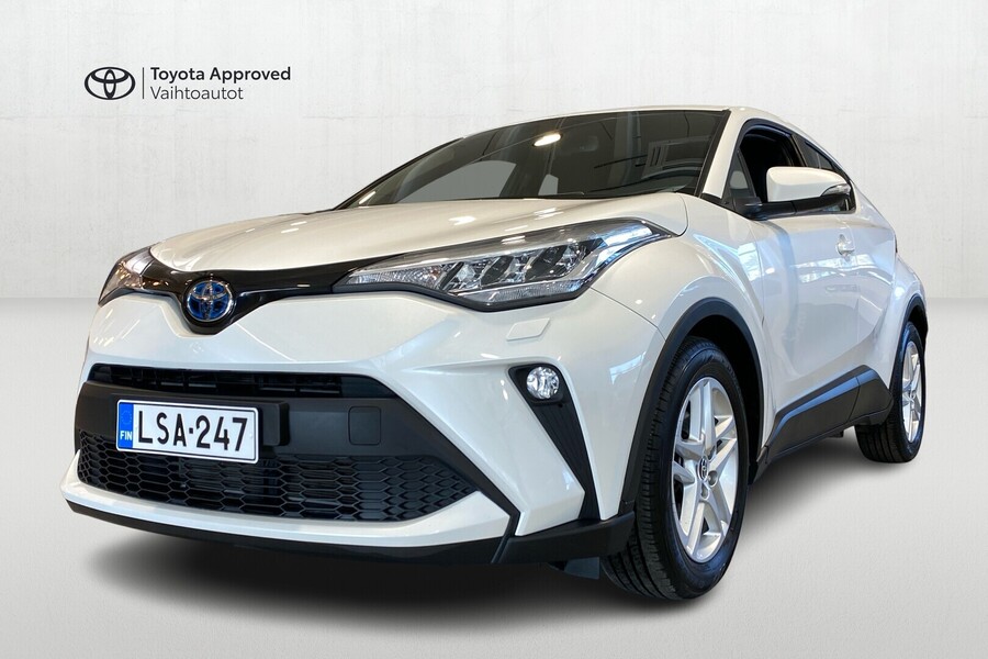 Toyota C-HR vaihtoauto