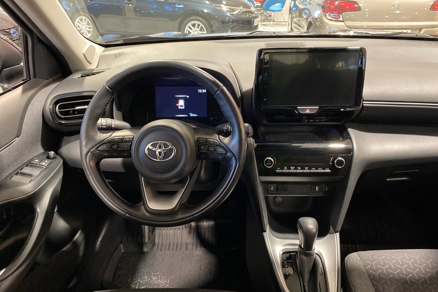 Toyota Yaris Cross vaihtoauto