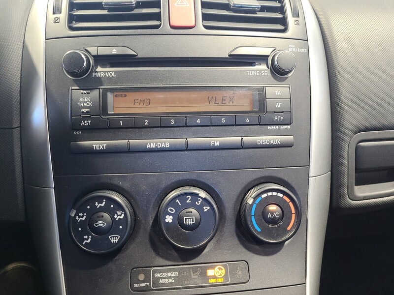 Toyota Auris vaihtoauto