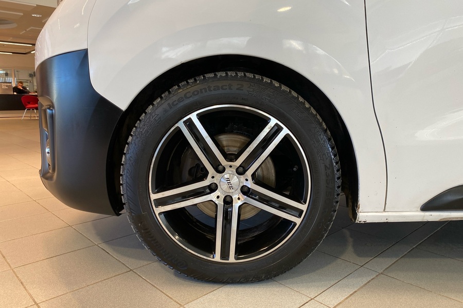 Toyota Proace vaihtoauto