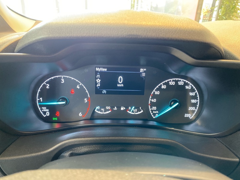 Ford Transit Connect vaihtoauto