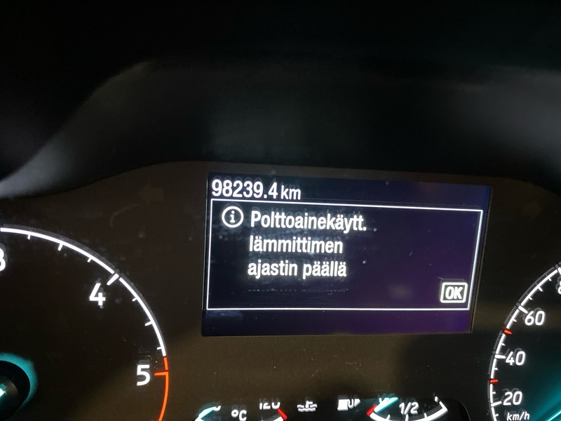 Ford Transit Connect vaihtoauto