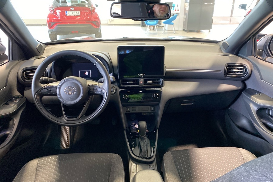 Toyota Yaris Cross vaihtoauto