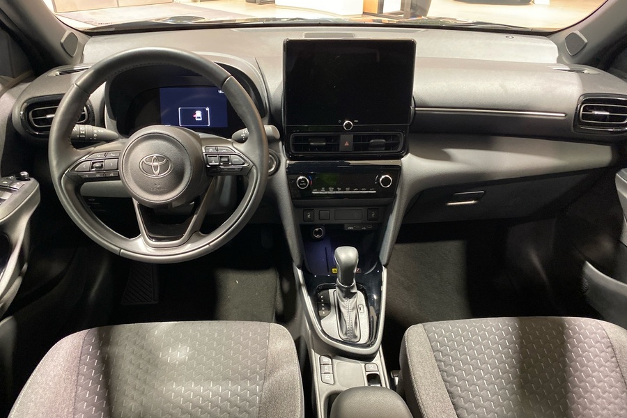 Toyota Yaris Cross vaihtoauto