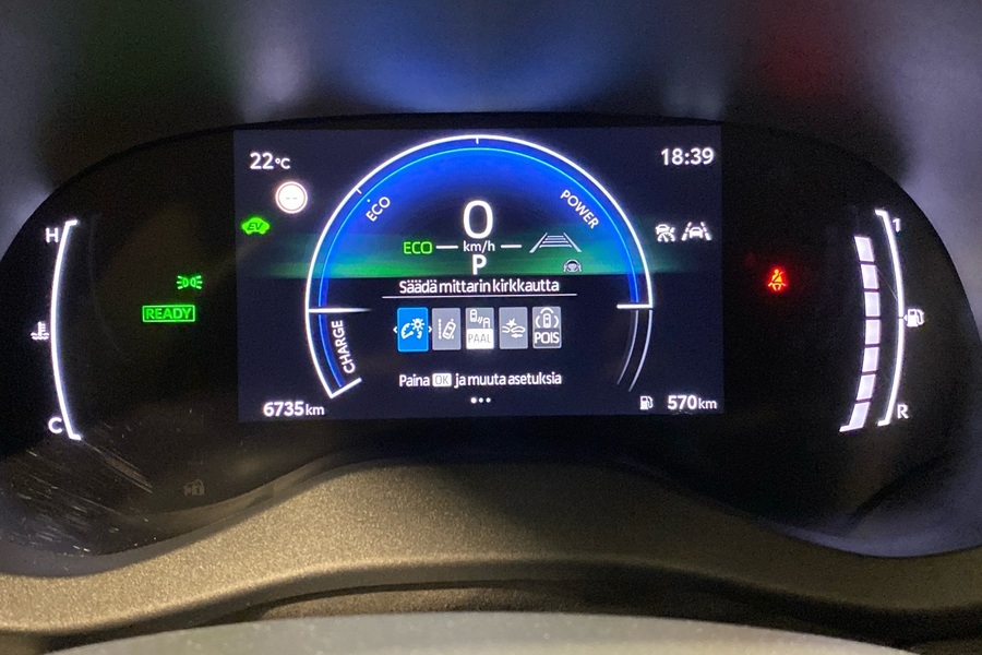 Toyota Yaris Cross vaihtoauto