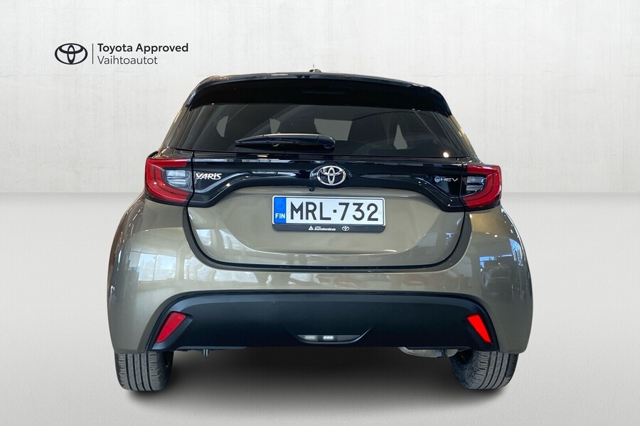 Toyota Yaris vaihtoauto