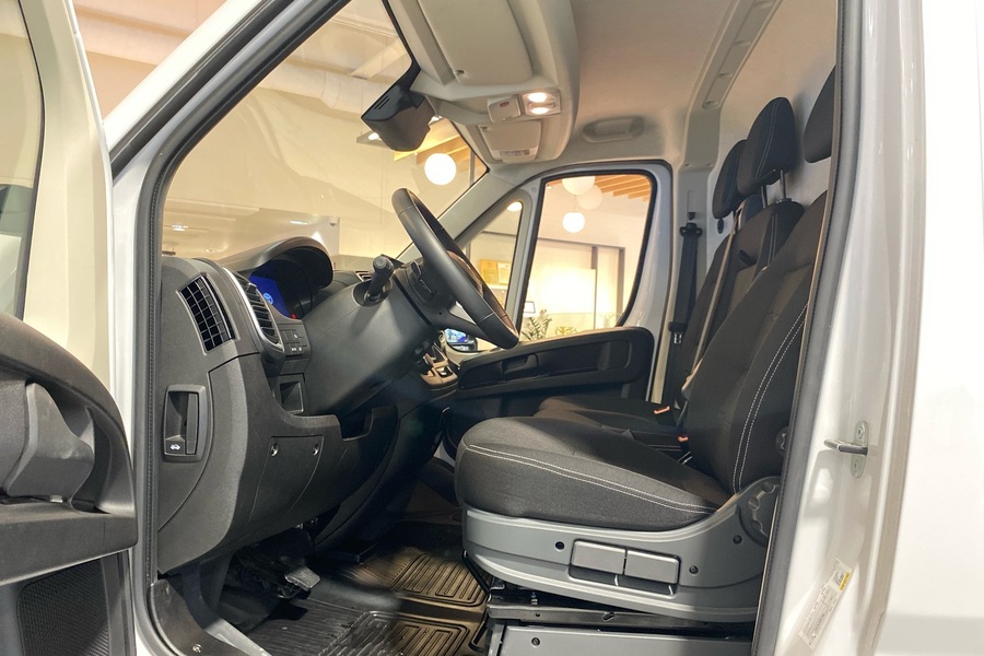 Toyota Proace MAX vaihtoauto