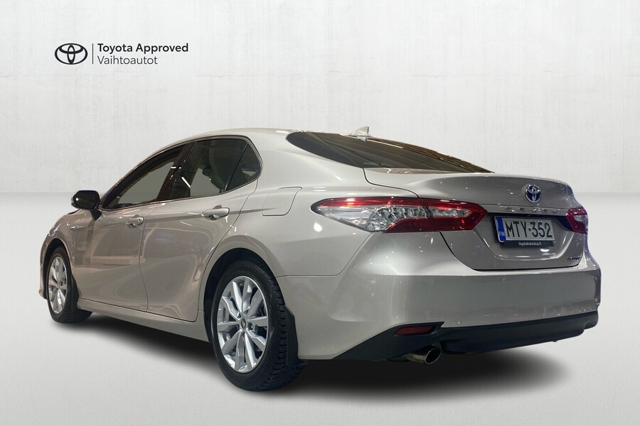 Toyota Camry vaihtoauto