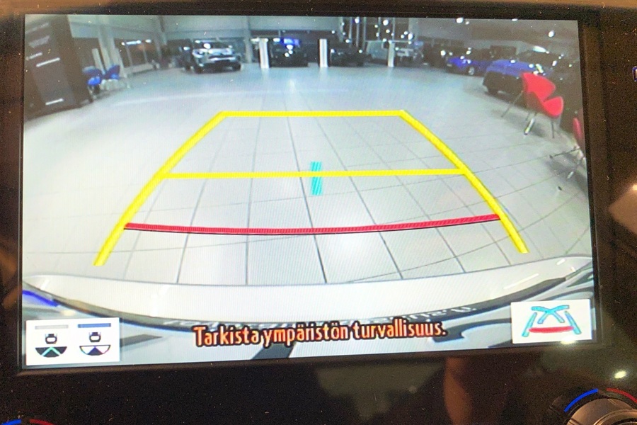 Toyota Camry vaihtoauto