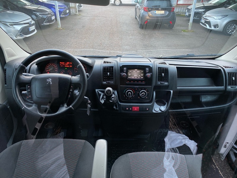 Peugeot Boxer vaihtoauto