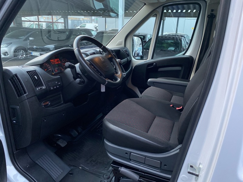 Peugeot Boxer vaihtoauto