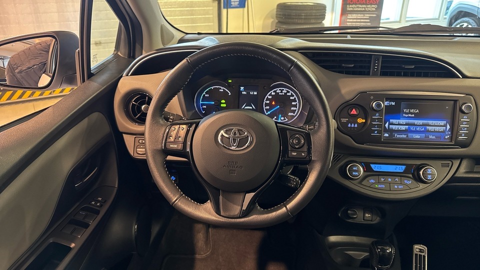 Toyota Yaris vaihtoauto