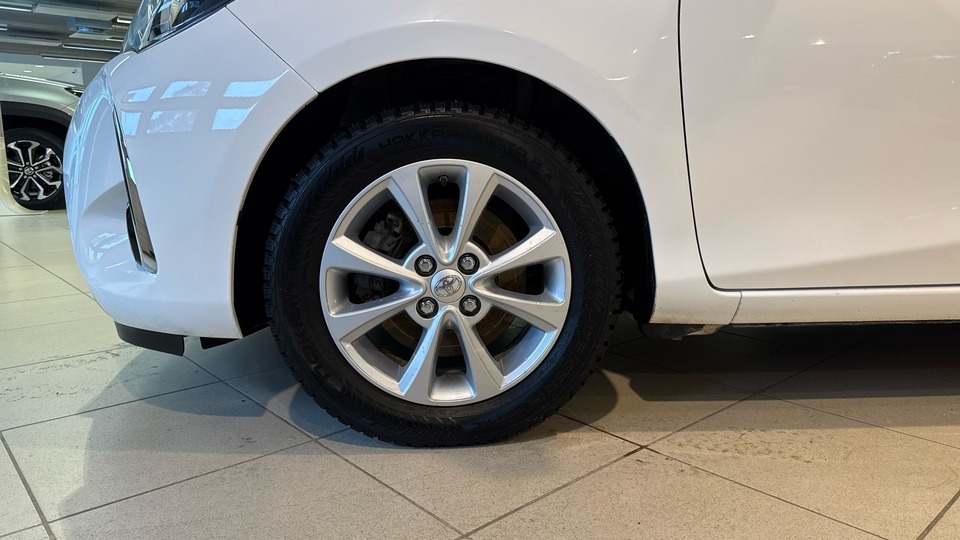 Toyota Yaris vaihtoauto