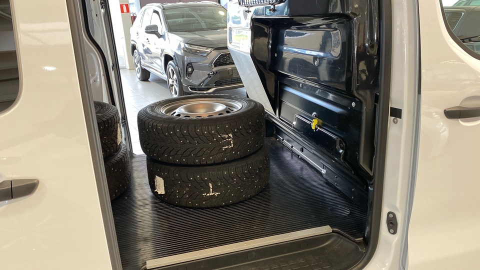 Toyota Proace vaihtoauto