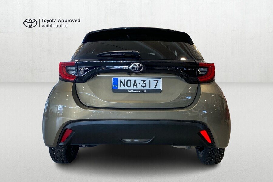 Toyota Yaris vaihtoauto