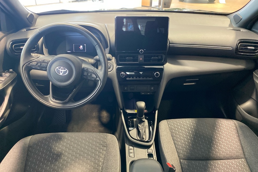 Toyota Yaris Cross vaihtoauto