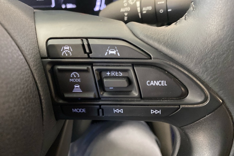 Toyota Yaris Cross vaihtoauto